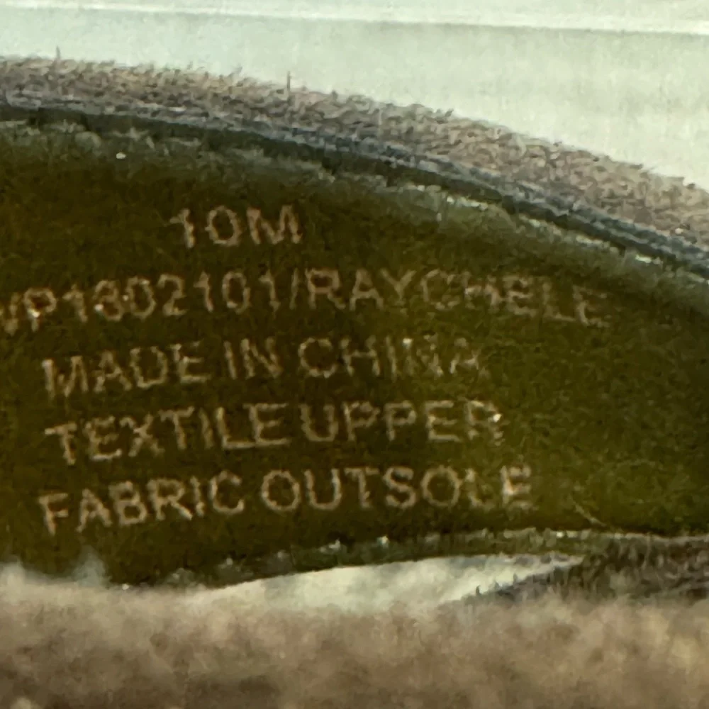 MIA Raychele Sandal (NWOT)